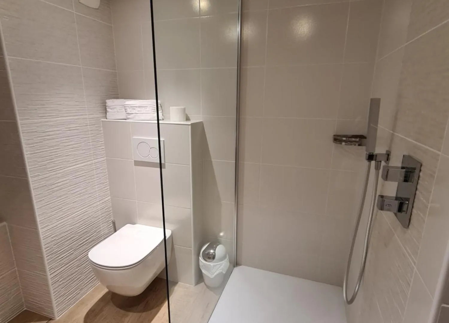 Villa Ty Mam Goz, 50M Mer, Piscine Interieure, Spa, 11 Personnes Santec 0*,