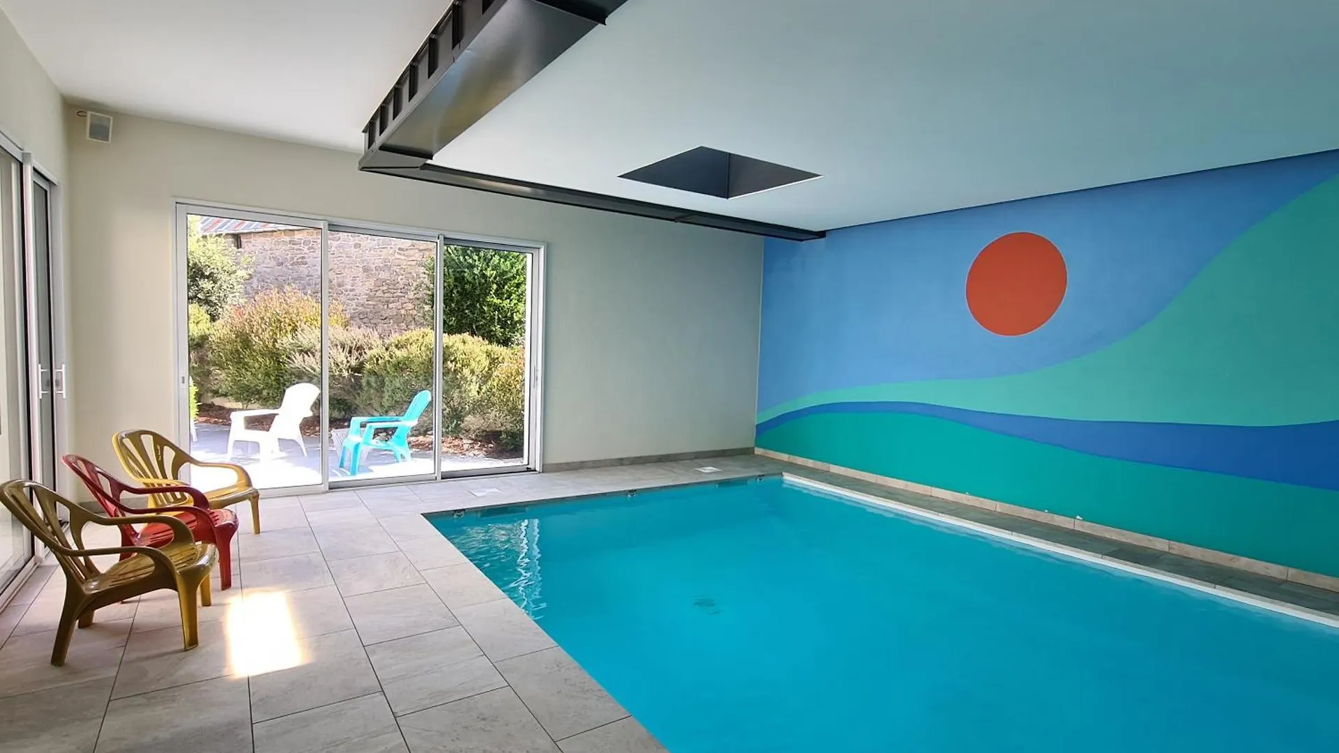 Villa Ty Mam Goz, 50M Mer, Piscine Interieure, Spa, 11 Personnes Santec